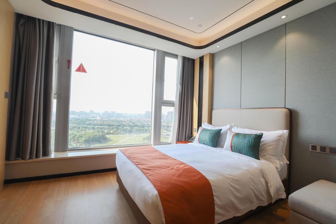 Jinling Funhome Hotel Nanjing Jiulong Lake - Nanjing South Railway Station Exterior foto